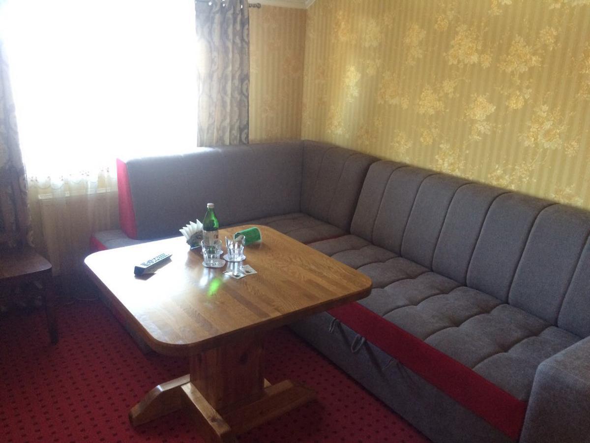 Chagari Hotel Lypnyky Zewnętrze zdjęcie